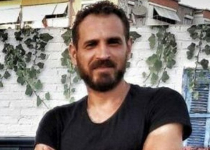 Türkiyəli musiqiçi güllələndi - FOTO