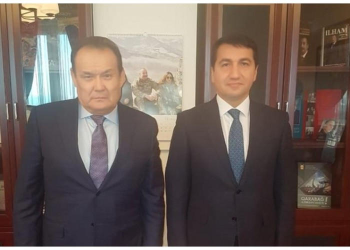 Hikmət Hacıyev Türk Dövlətləri Təşkilatının Baş katibi ilə görüşdü