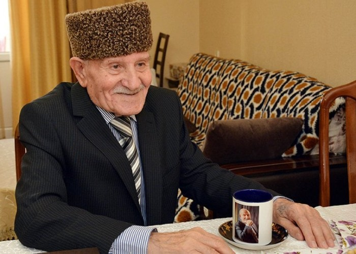 Əməkdar rəssam vəfat etdi