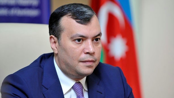 "Mən onu bir boksçu kimi tanımıram"