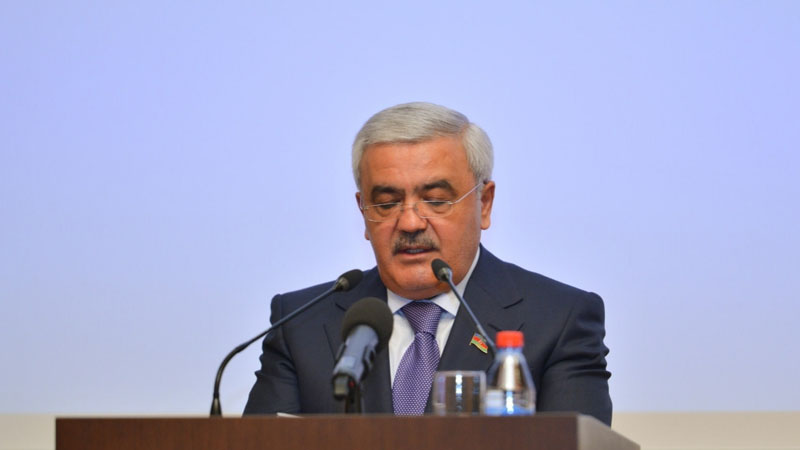 Rövnəq Abdullayev iqtisadiyyat nazirinin müavini təyin edildi