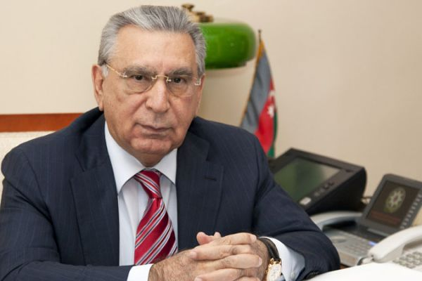 Ramiz Mehdiyevin yerinə o GƏLİR (FOTO)