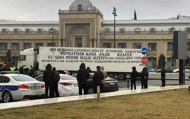 Məhkəmə yolu bağlayan TIR sürücüləri ilə bağlı qərar verdi