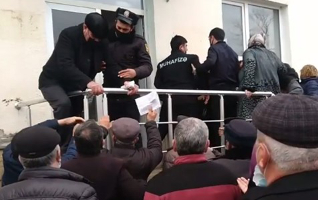 Şəkər xəstələrinin daha bir dərman növbəsi... - Video