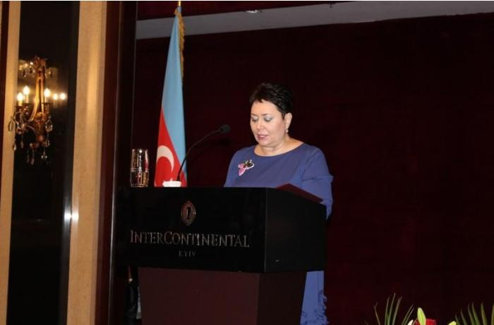 Ukrayna səfiri: "Şəxsən özüm də iş yerindəyəm"