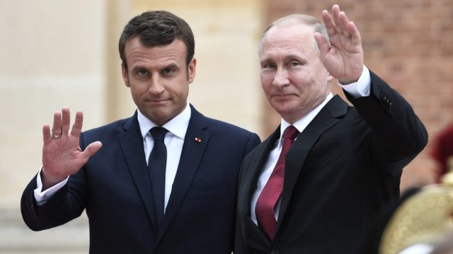 "Putin ikiüzlü davrandı" - Makron