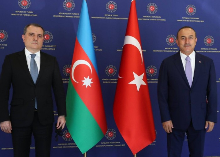 Nazirlər Ermənistanla münasibətlərin normallaşmasını müzakirə etdi