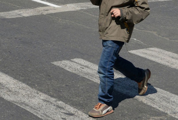 Bakıda 12 yaşlı oğlanı avtomobil vurdu