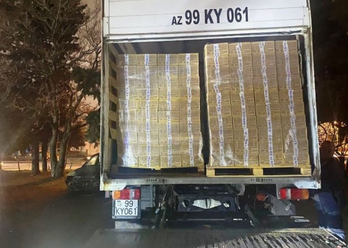 Bakıdan Kiyevə 30 tondan çox humanitar yardım göndərildi