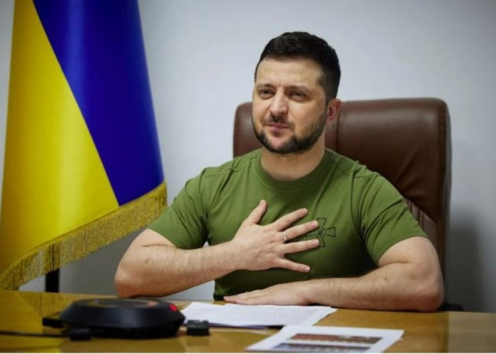 "Donbas uğrunda döyüş başlayıb" - Zelenski