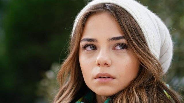 Aktrisa həmkarı ilə eşq yaşayır - FOTO