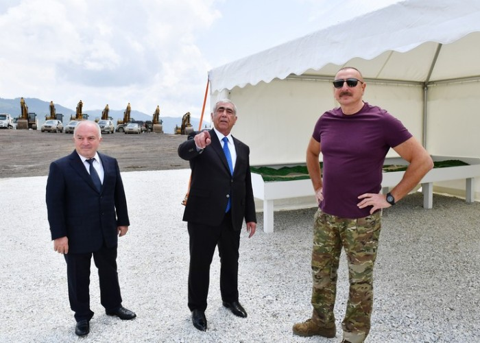 Prezident Laçın Beynəlxalq Hava Limanına getdi - YENİLƏNİB (FOTOLAR)