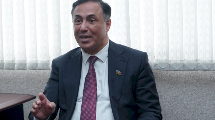 “Dördüncü Dünya müharibəsində insanlar ox və yayla vuruşacaqlar”