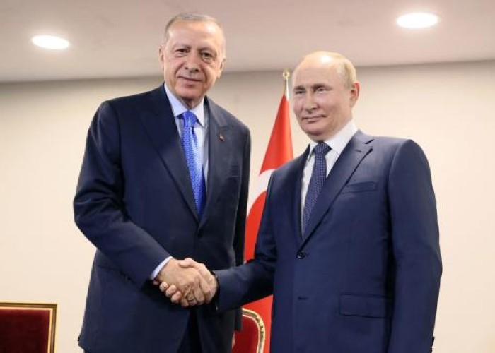 Türkiyə və Rusiya liderləri Ukraynadakı müharibəni müzakirə etməyib
