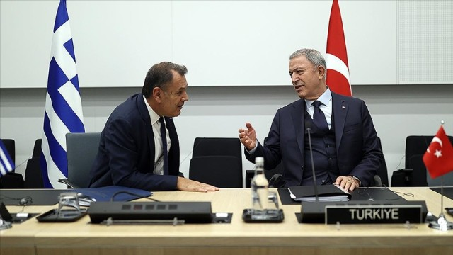 Hulusi Akar yunan həmkarı ilə görüşdü