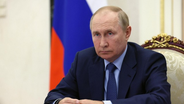 Jurnalistin "Peşmansınızmı?” sualına Putin belə cavab verdi