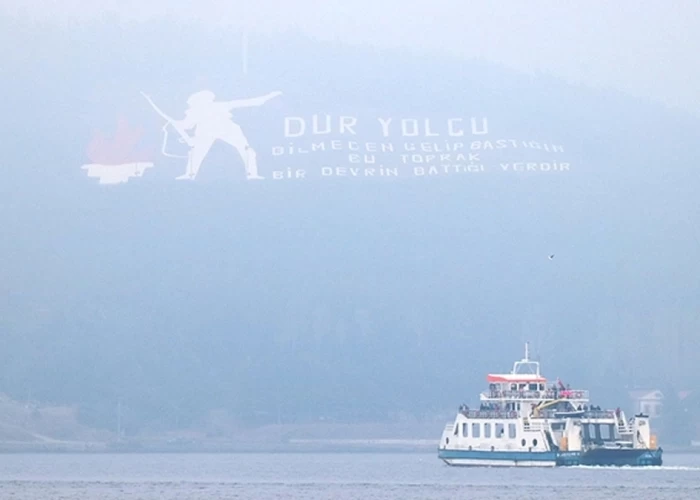 Çanaqqala boğazı hər iki istiqamətdə bağlandı