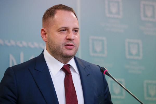 Yermak Ukraynanı sülhə çağıranları axmaq adlandırdı