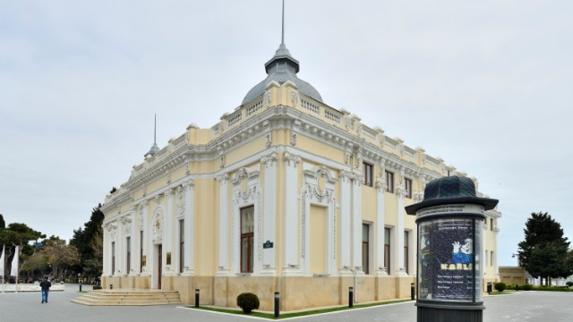 Mədəniyyət Nazirliyini tənqid etdiyinə görə Kukla Teatrında yoxlamalar aparılır (YENİLƏNİB)