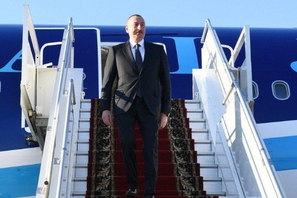 İlham Əliyev Serbiyaya getdi