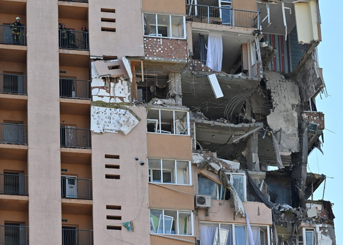 Ukraynaya raket hücumu: 6 ölü, 35 yaralı - YENİLƏNİB