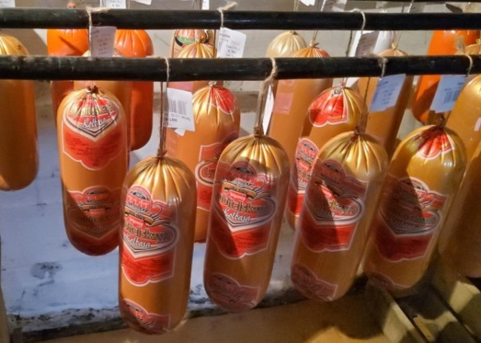 Kolbasa məmulatları istehsalı müəssisəsinin fəaliyyəti məhdudlaşdırıldı