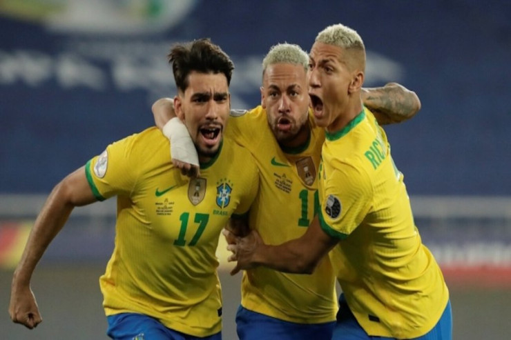 Braziliyalı futbolçular oyundan əvvəl virusa yoluxdular