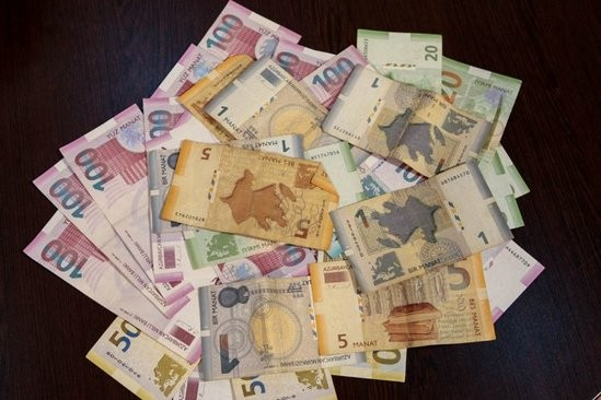 Daş karxanasında işçilərin pulları oğurlandı