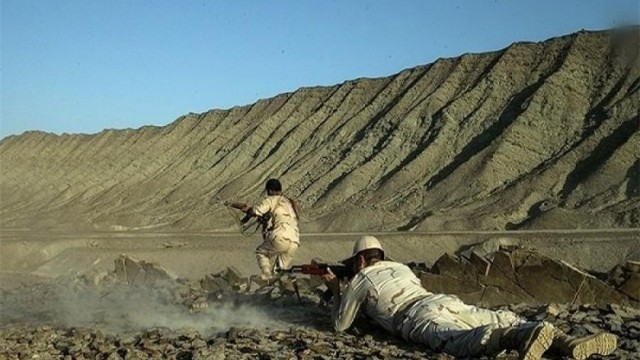 İran-Pakistan sərhəddində toqquşma: 4 hərbçi öldürüldü
