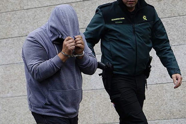 İspaniyada fırtınaya düşən narkotacirlər polisə müraciət etmək məcburiyyətində qaldılar