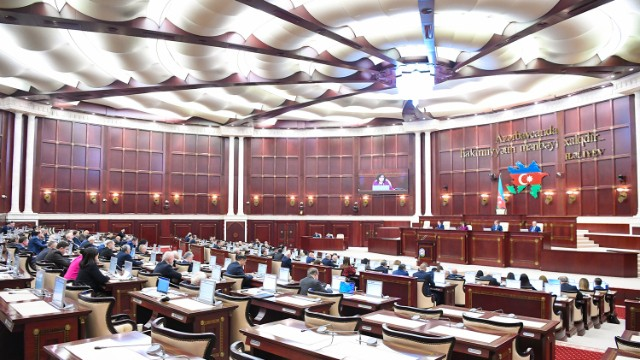 Milli Məclis dünya azərbaycanlılarına müraciət edib