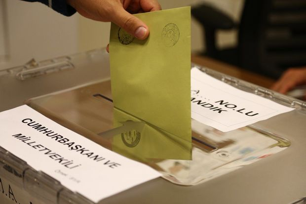 Türkiyədə prezident seçkiləri vaxtından əvvəl keçirilə bilər