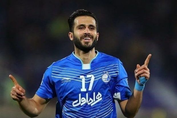 “Neftçi” millimizin müdafiəçisini transfer edir