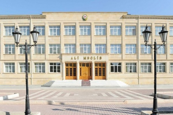 Naxçıvan Ali Məclisin iclası keçirilir - YENILƏNIB
