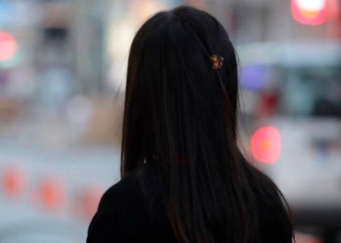 Bakıda 18 yaşlı qız itkin düşdü