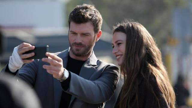Məşhur aktrisa "Ailə"də rol aldı - FOTO