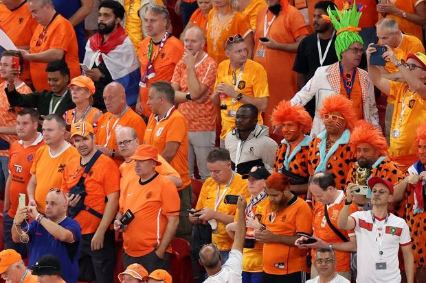 Niderlandda futbol oyunları bir dəqiqəlik sükutla başlayacaq