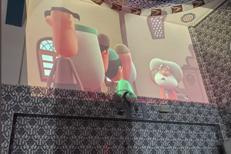 İmam məsciddə uşaqlar üçün cizgi filmi açdı