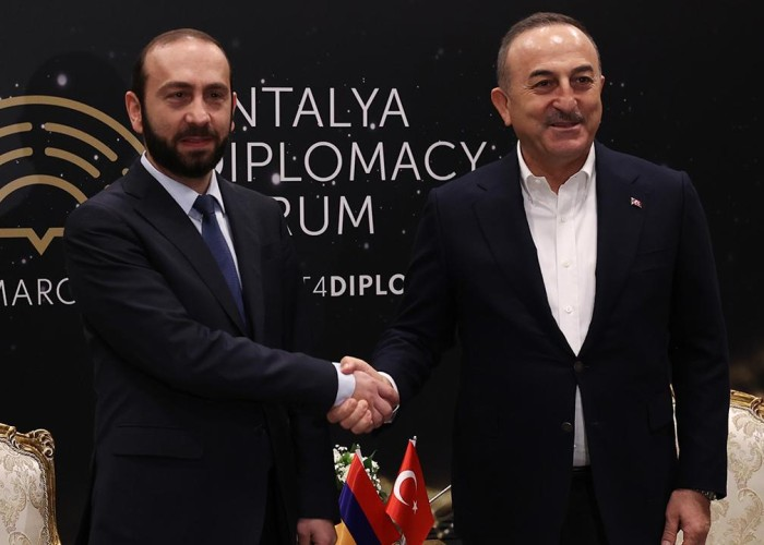 Çavuşoğlu və Mirzoyan razılığa gəldilər
