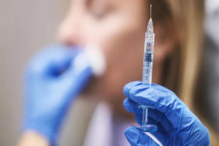 Saxta botokslar peyda olub - DERMATOLOQDAN XƏBƏRDARLIQ