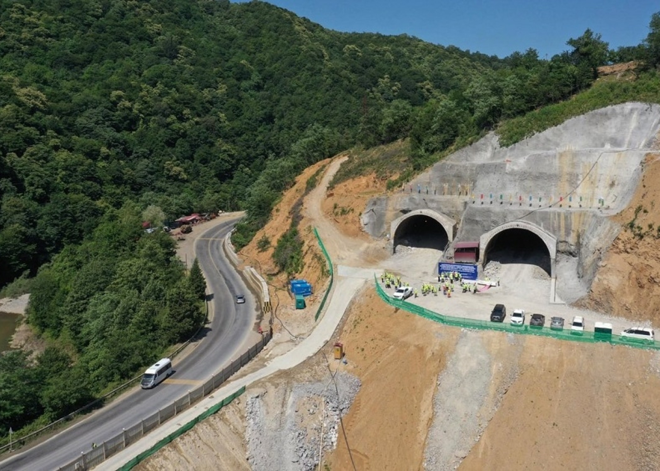 Gürcüstanda tunel çökdü