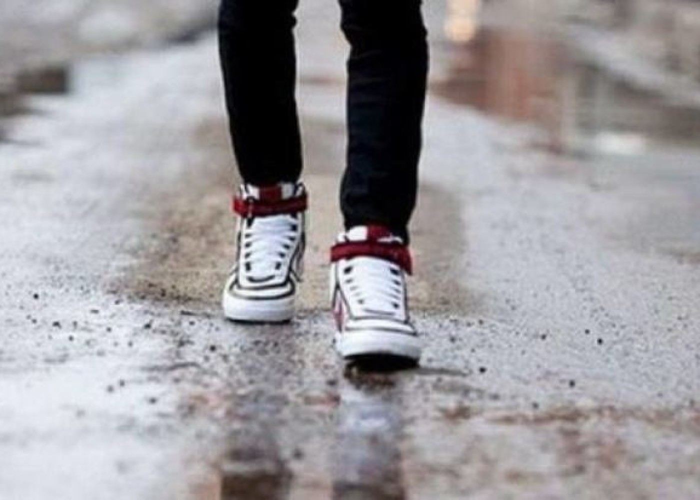 Bakıda 12 yaşlı oğlan itkin düşdü