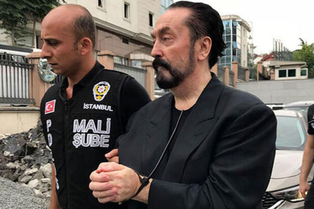 Məhkəmə Adnan Oktarın və 13 nəfərin 8658 illik həbs cəzasını qüvvədə saxladı
