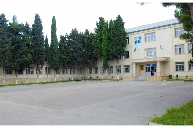 Bakıda məktəbdə tüstülənmə olub