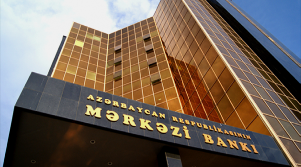 AMB beş bankda yoxlama aparıb