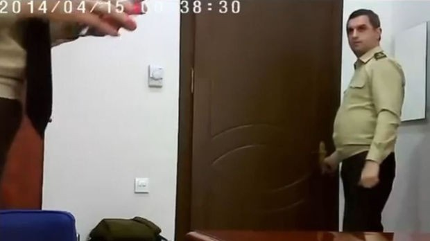 Prokuror FHN-də intim videolar çəkən polkovnikə cəza istədi