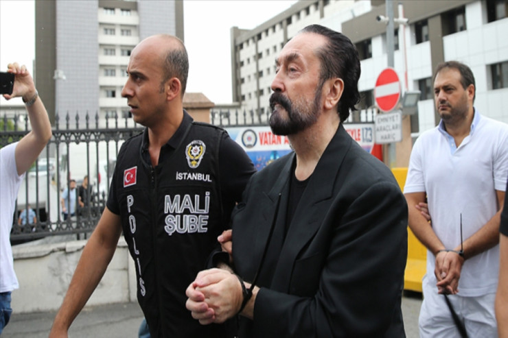 Adnan Oktarın cinayət təşkilatına qarşı YENİ ƏMƏLİYYAT: 8 nəfər saxlanıldı