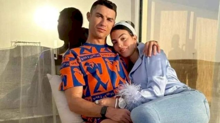 “Corcina ancaq xərcləyir, başqa heç nə etmir” - Ronaldo