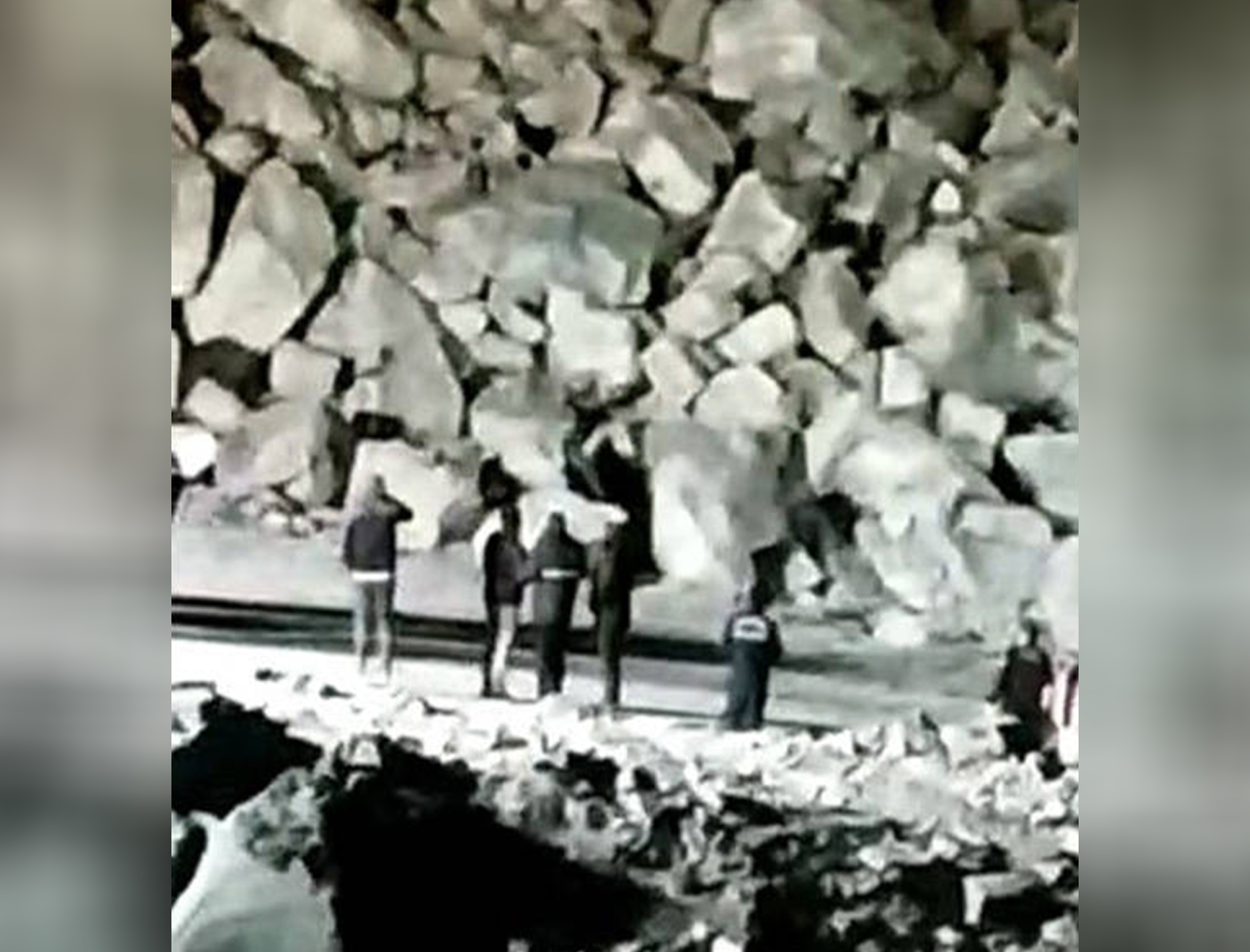 Türkiyədə mədən çökdü: Yaralananlar var