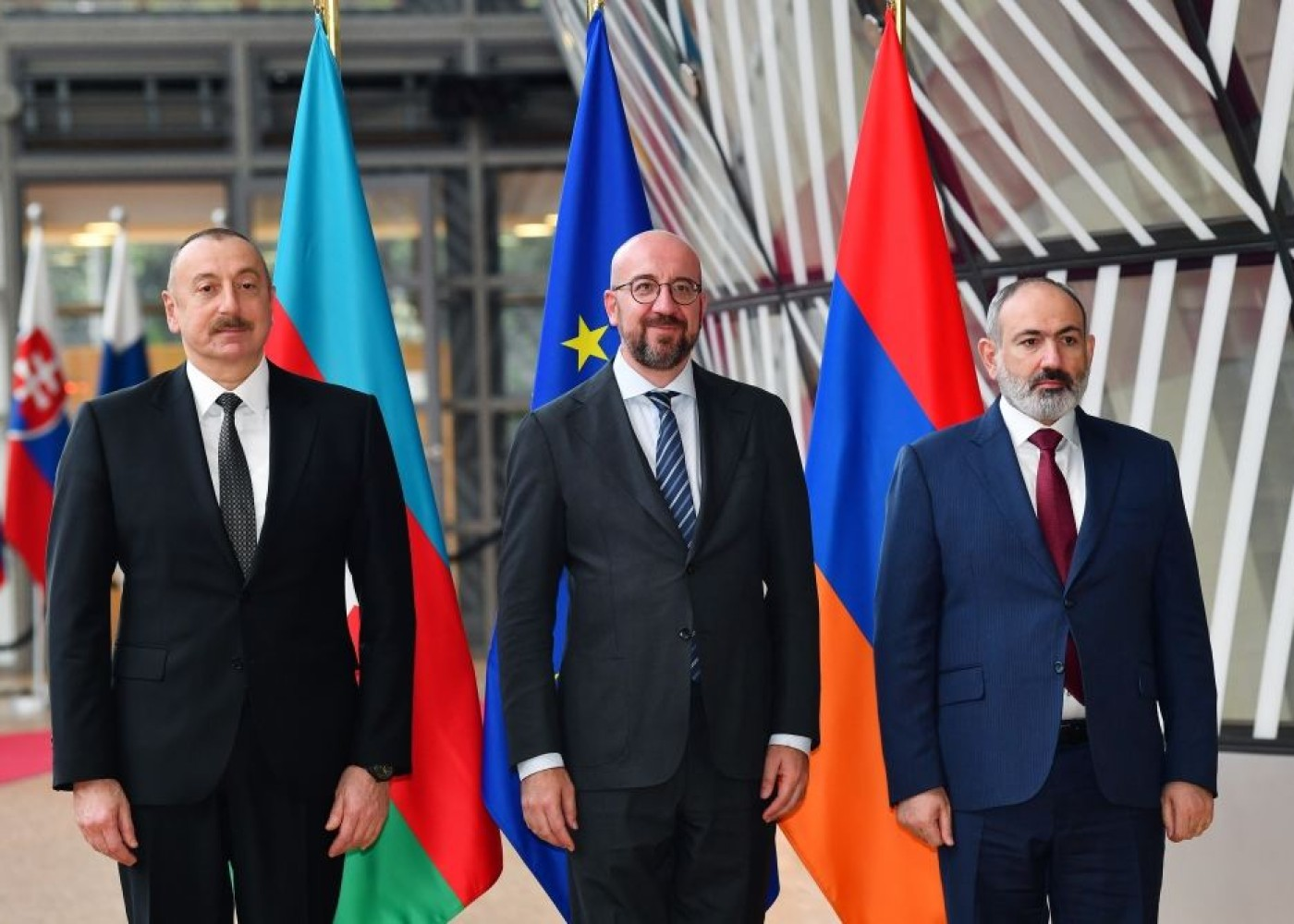 İlham Əliyev və Paşinyan görüşündən sonra XİN rəhbərləri də görüşəcək